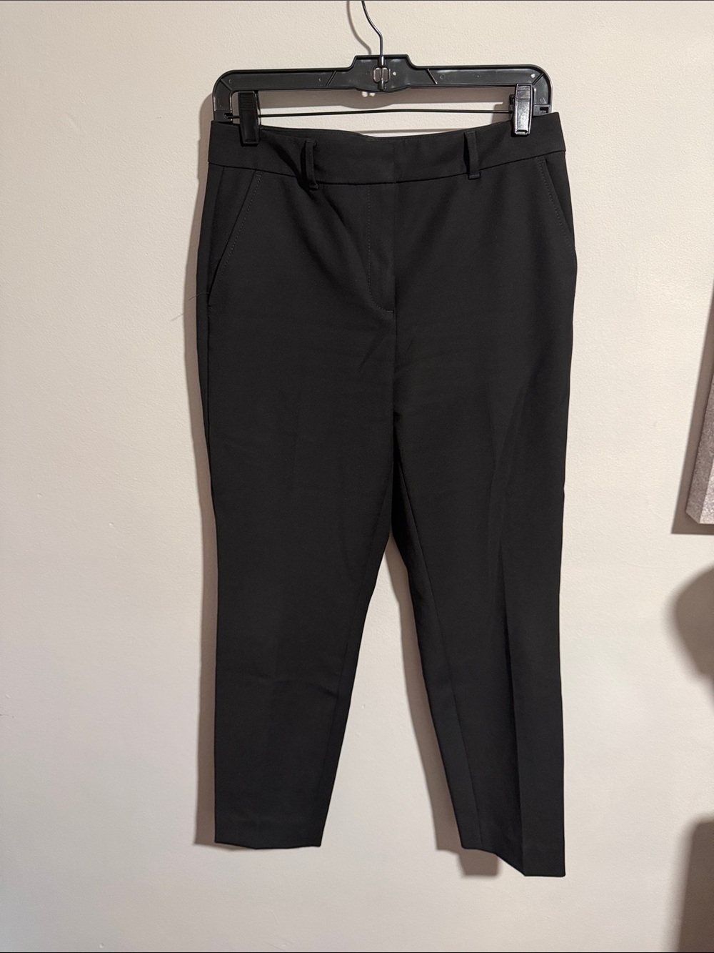White House Black Label Classic Black Women's Slim Ankle Pants - 6